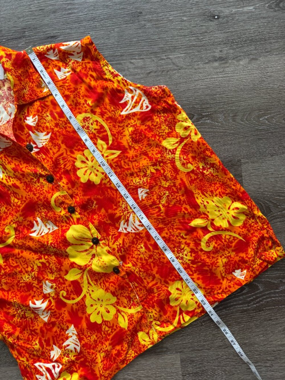 Vintage 90s Hawaiian Sleeveless Shirt | Orange Yellow Tropical Floral Camp Top - Picture 10 of 11